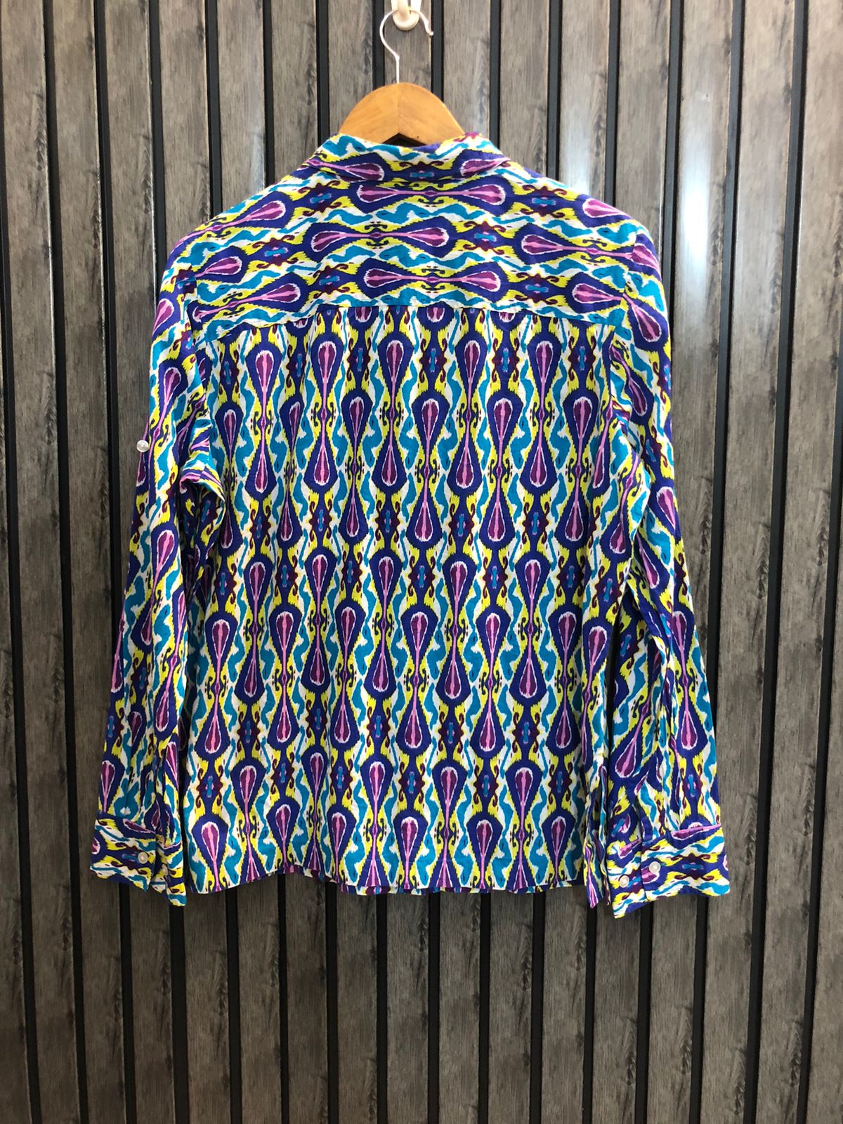 Chest 20  Length 25  Fabric Cotton Western Fashion Long Sleeve Top for Women