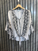 Chest midium  baggy style  Length 21 to 26  Fabric linen Premium Everyday Ladies Half Sleeve Top