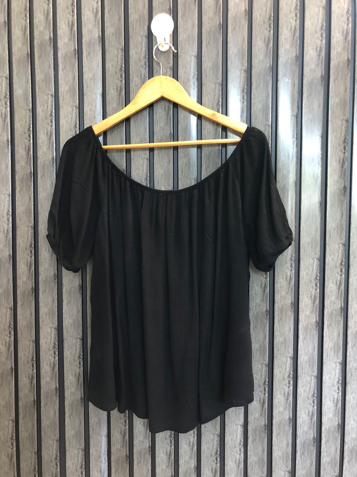 Chest 23  baggy style  Length 18 to 21  Fabric cotton Chic  Ladies Half Sleeve Top