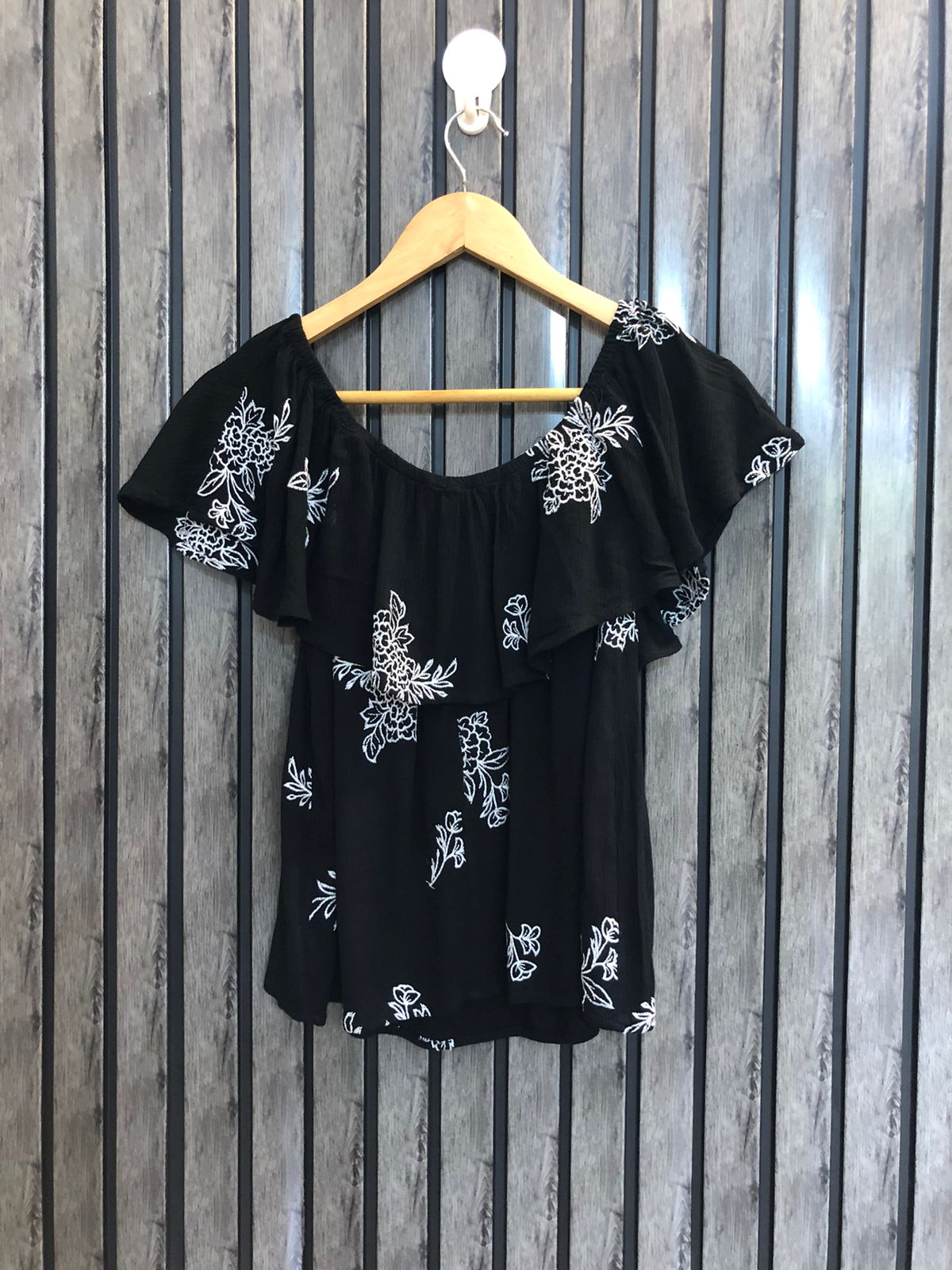 Chest 20  Length 19  Fabric cotton Women’s Half Sleeve Top