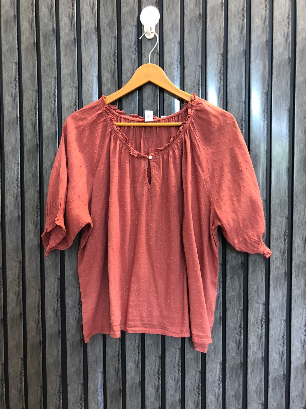 Chest 22  Length 22  Fabric cotton Elegant Casual Ladies Top