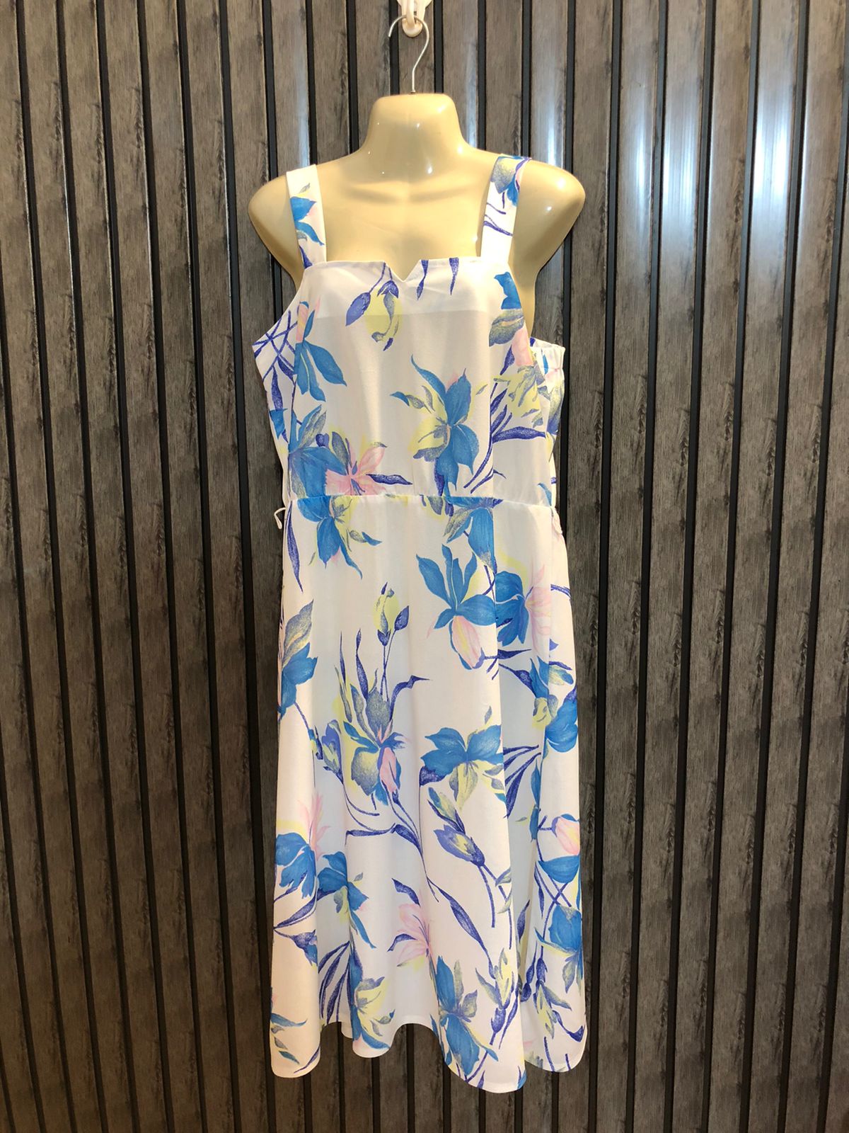 Chest 19  Lenght 43  Fabric chiffon Luxury Long Dress