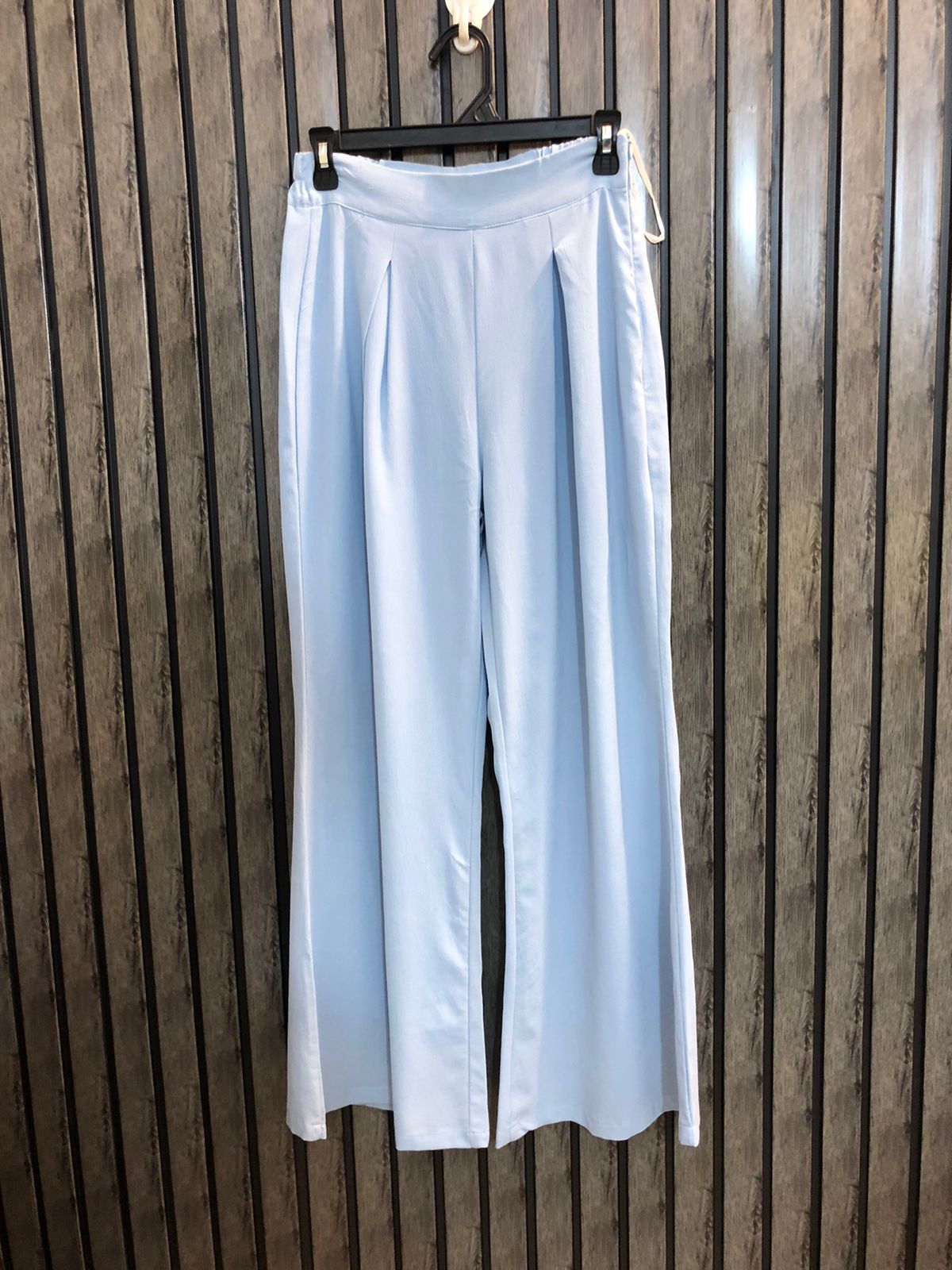 Waist 28  Length 39  Fabric Cotton Silk Elegant Western Fit Trouser