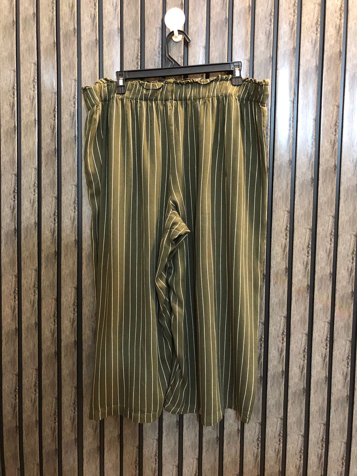 Waist 42  Length 30  Fabric Linen Elegant Fashion Trouser for Ladies