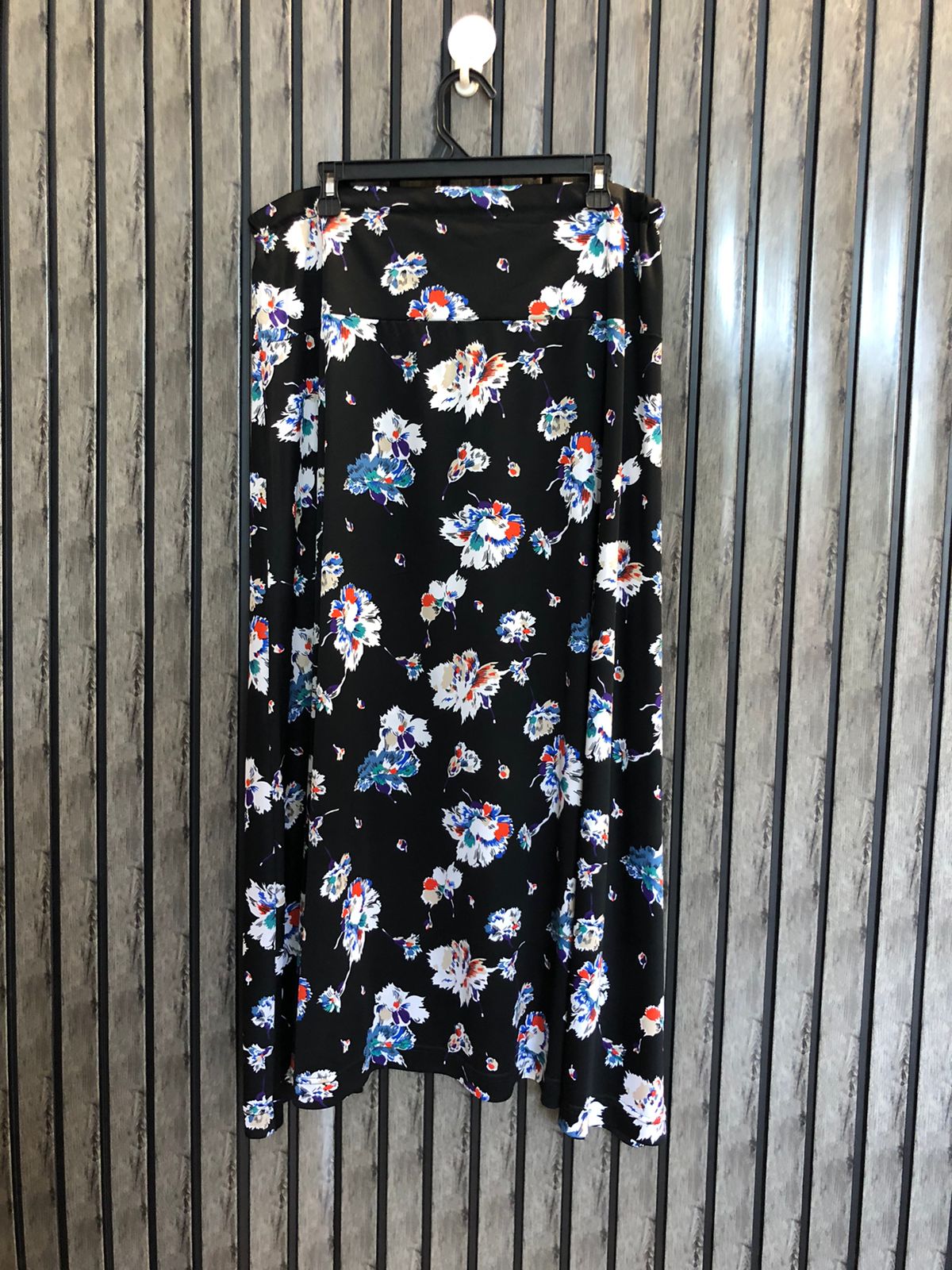 Waist 38  Lenght 38  Fabric silk jersey Fashion Skirt Hub