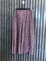 Waist 34  Lenght 33  Fabric silk Elite Skirt Styles