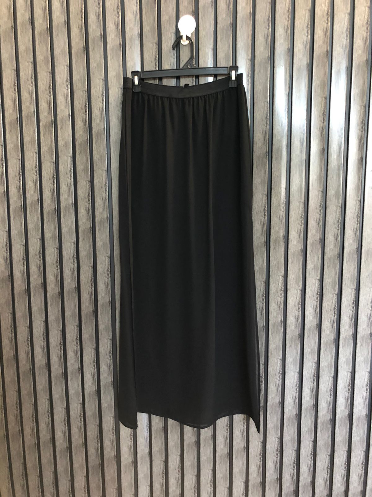 Waist 32 to 34  Lenght 39  Fabric chiffon Fashionista Skirts