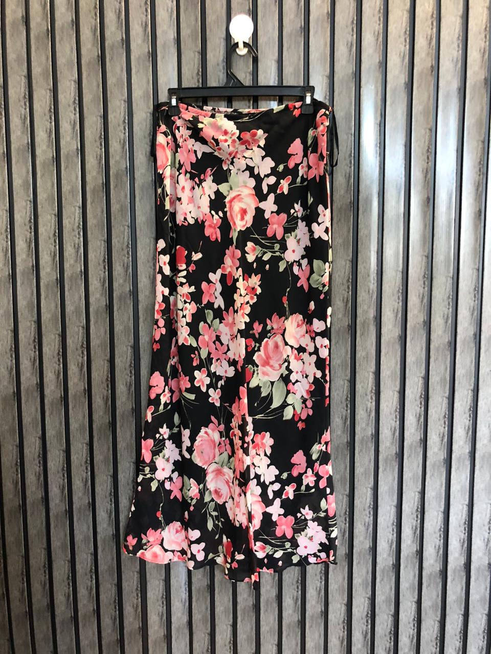 Waist 36  Lenght 39  Fabric chiffon Elegant Western Skirts
