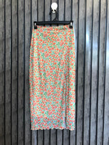 Waist 28 to 30  Lenght 32  Fabric net Classic & Modern Skirts