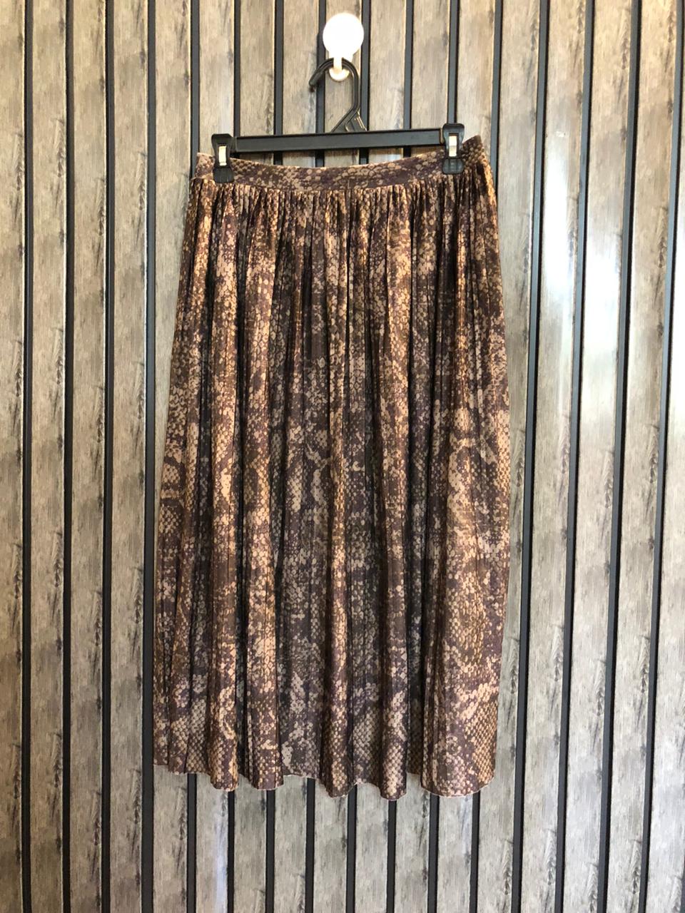 Waist 32  Lenght 29  Fabric silk Western Glam Skirts