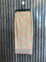 Waist 28 to 30  Lenght 32  Fabric net Classic & Modern Skirts