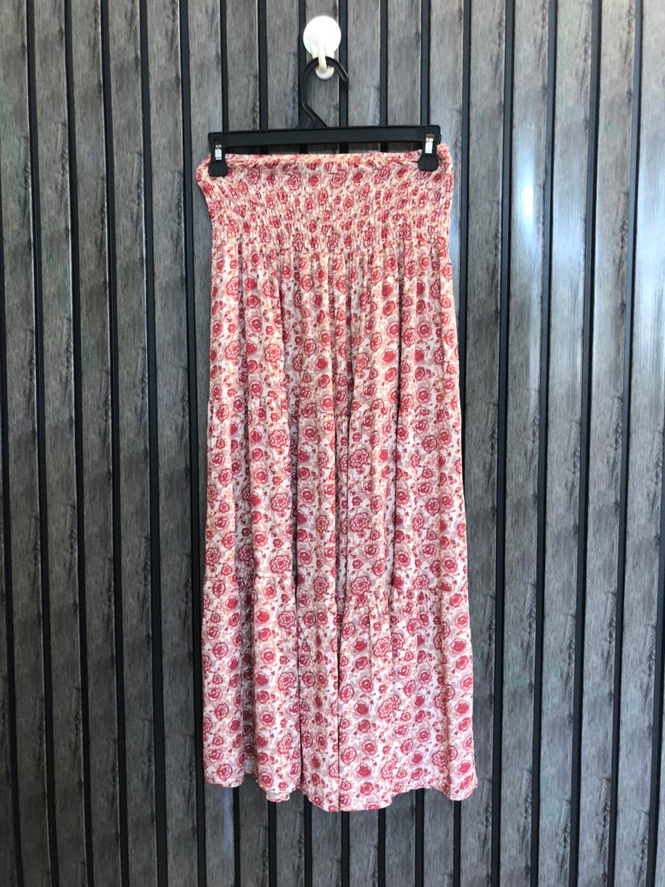 Waist 30 to 32  Lenght 32  Fabric silk Elegant Edge Skirts