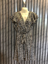 Chest 20  Lenght 32  Fabric silk Women's Premium Party Wear Mini Dress