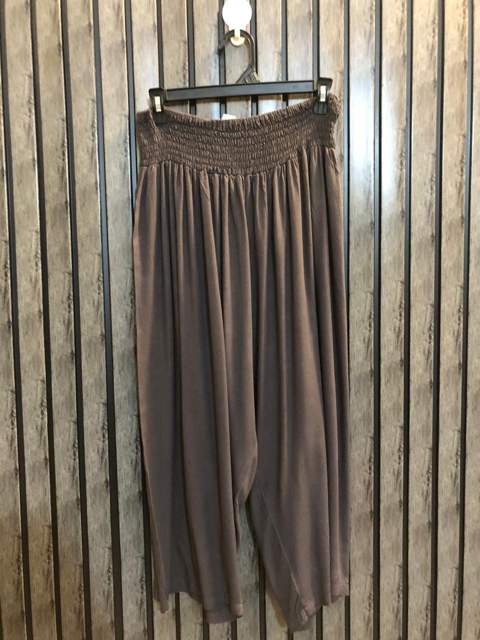 Chest 34  Lenght 32  Fabric linen Fashionable Branded Trousers for Women