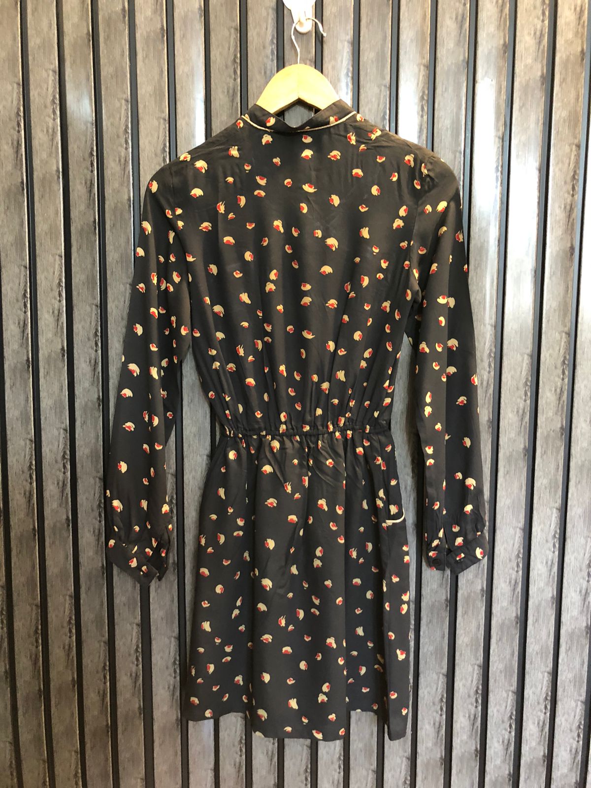 Chest 16  Lenght 33  Fabric chiffon Comfortable & Stylish Long Tops