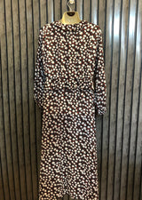 Chest 18  Lenght 49  Fabric chiffon Western long Maxi
