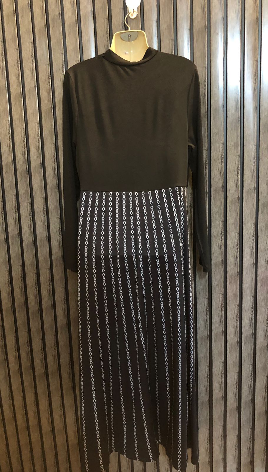 Chest 21  Lenght 53  Fabric silk jersey Elegant Long Maxi