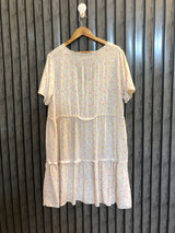 Chest 21  Lenght 36  Fabric linen Western branded womens long top