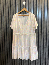 Chest 21  Lenght 36  Fabric linen Western branded womens long top