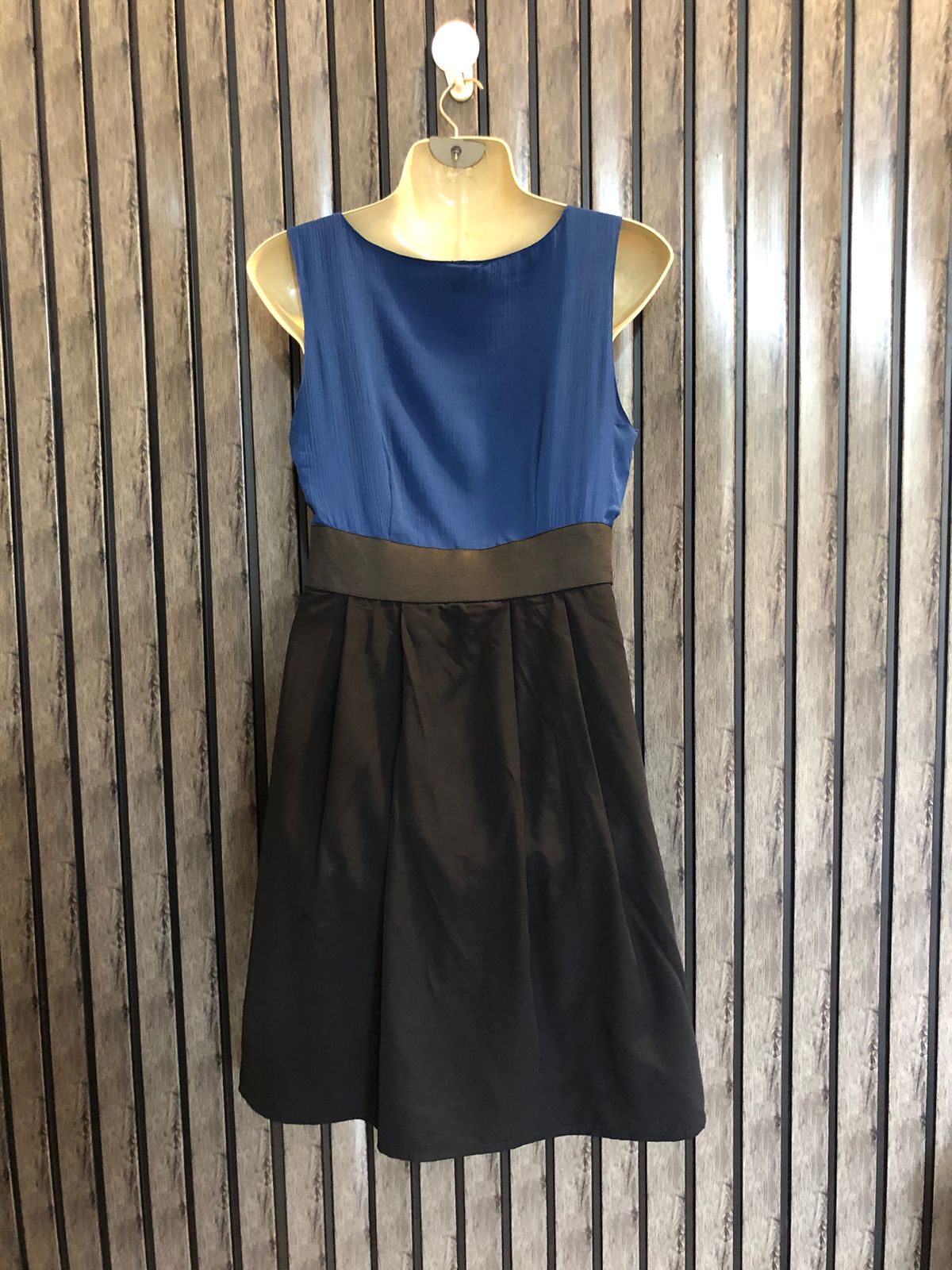 Chest 18  Lenght 32  Fabric silk Western Women's Trendy Short Dress