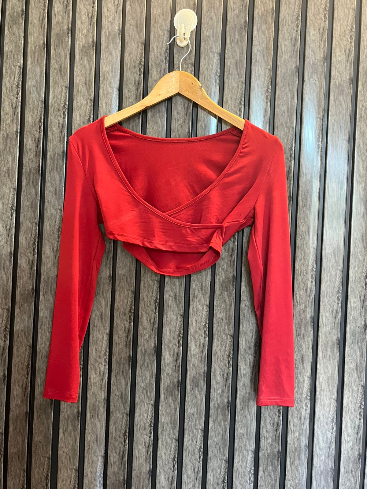 Chest 17  Lenght 10  Fabric silk jersey Women's Fashion Crop Top