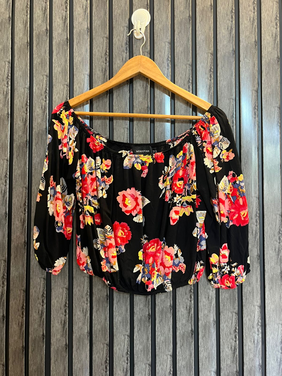Chest 20  Lenght 14  Fabric linen Western Style Crop Top for Girls