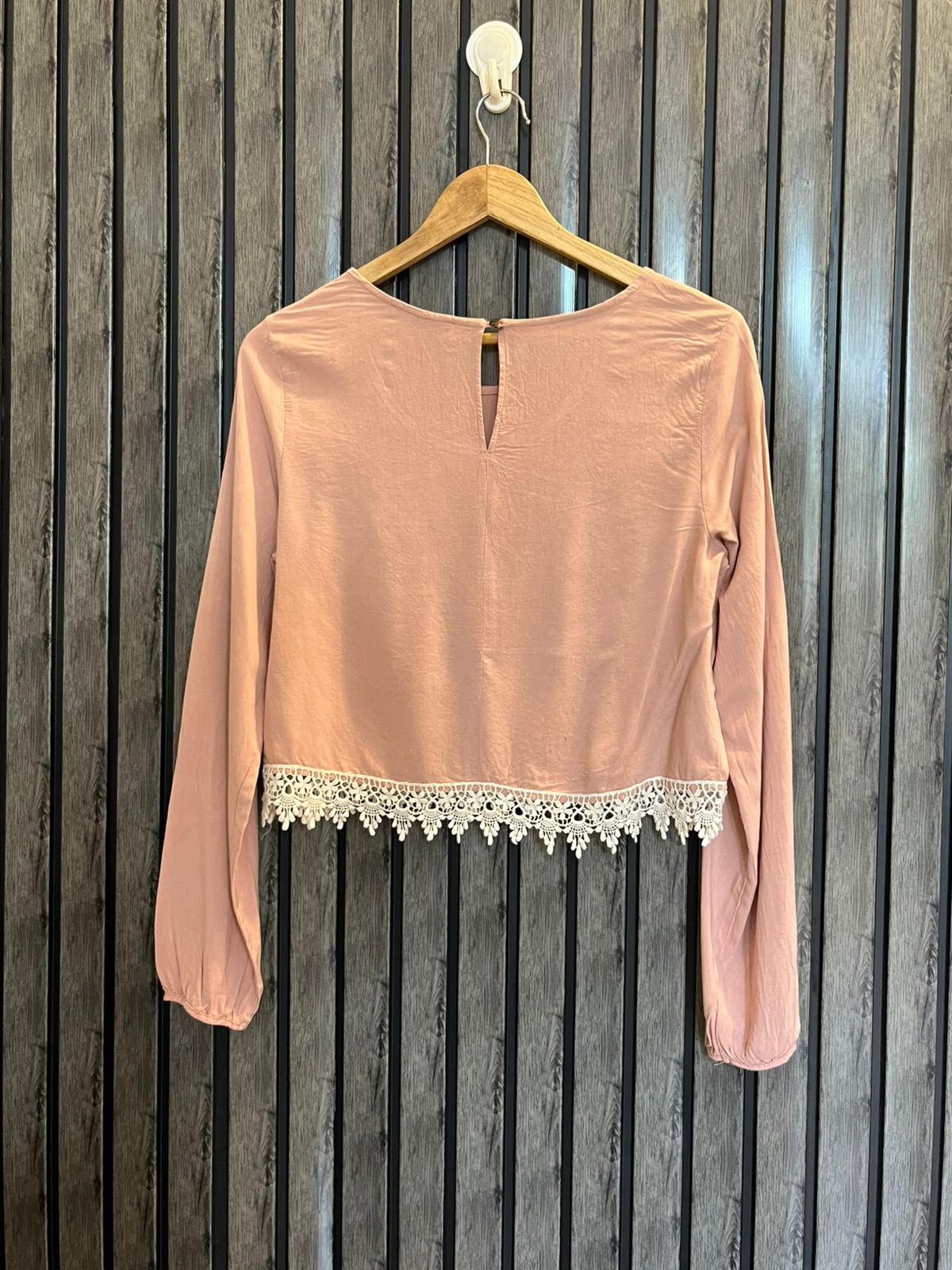Chest 18  Lenght 17  Fabric linen Modern Western Crop Top Collection