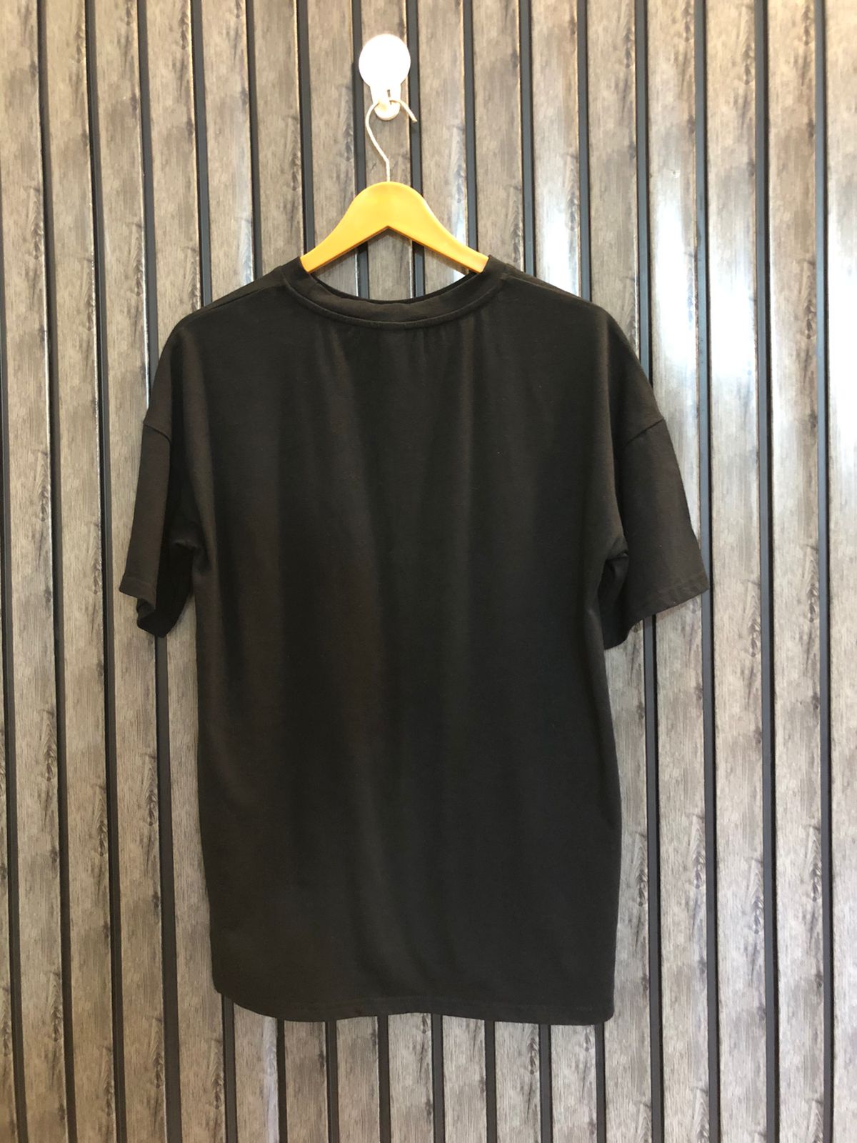 Chest 21  Lenght 26  Fabric jersey Women's Modern Fashion Crop Top