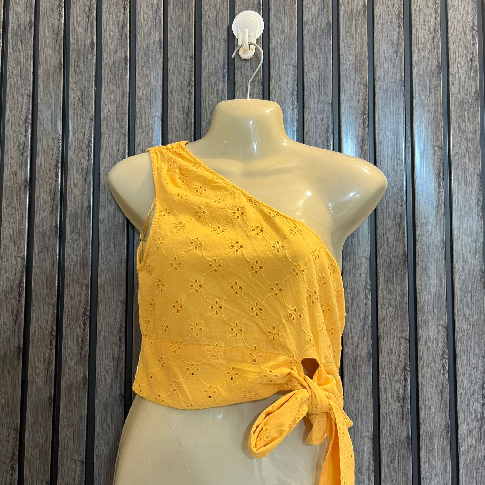 Chest 16  Lenght 14  Fabric cotton Women's Urban Chic Crop Top