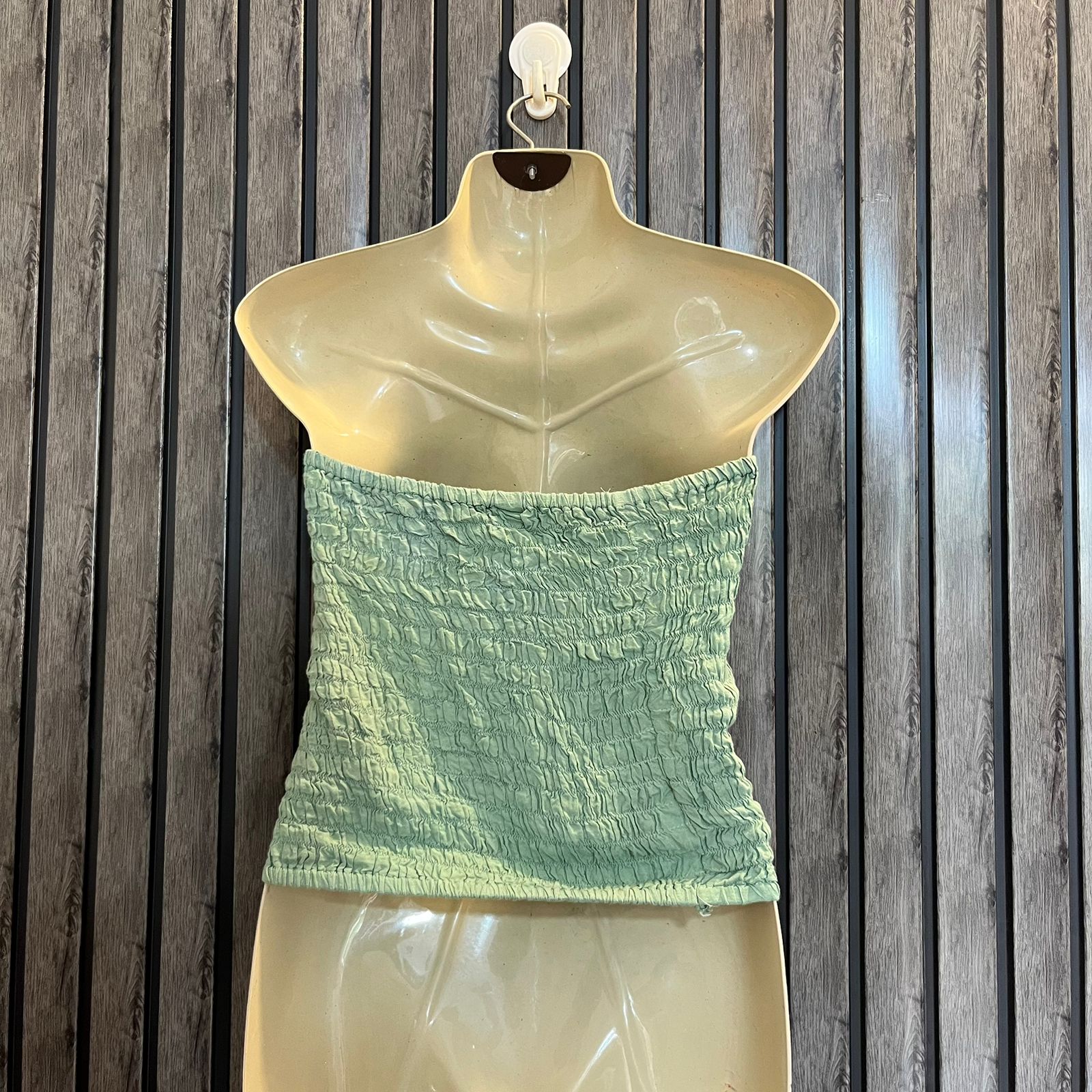 Chest medium  Lenght 12  Fabric silk jersey Women's Everyday Style Crop Top