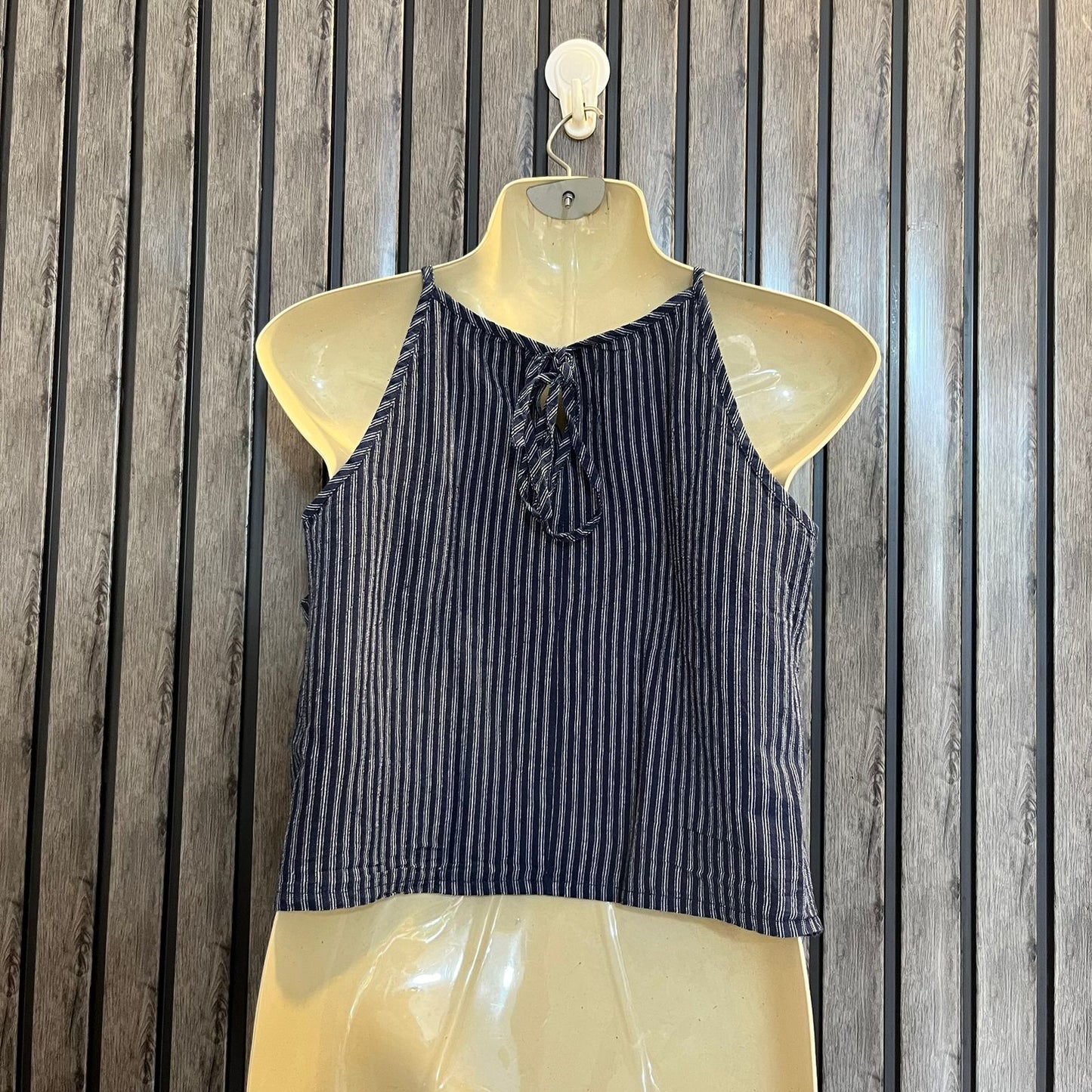 Chest 17  Lenght 15  Fabric cotton silk Branded Urban Crop Top