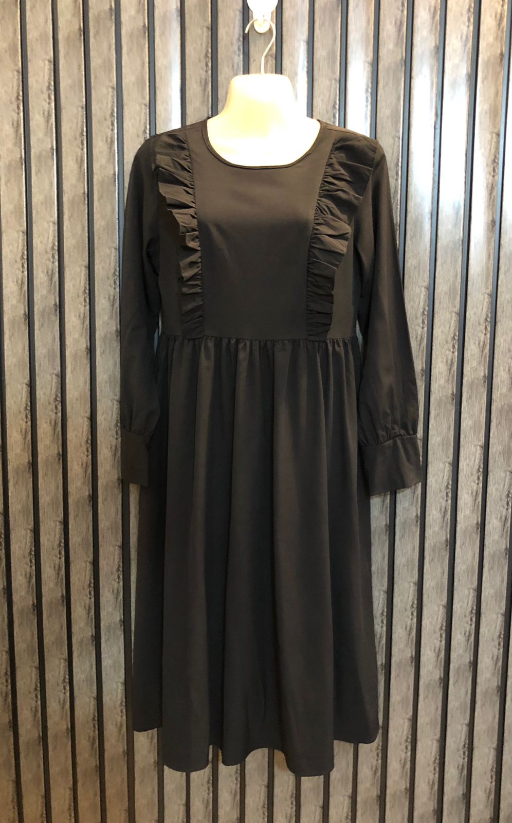 Chest 17  Lenght 42  Fabric Silk Women's Premium Maxi Dress Collection