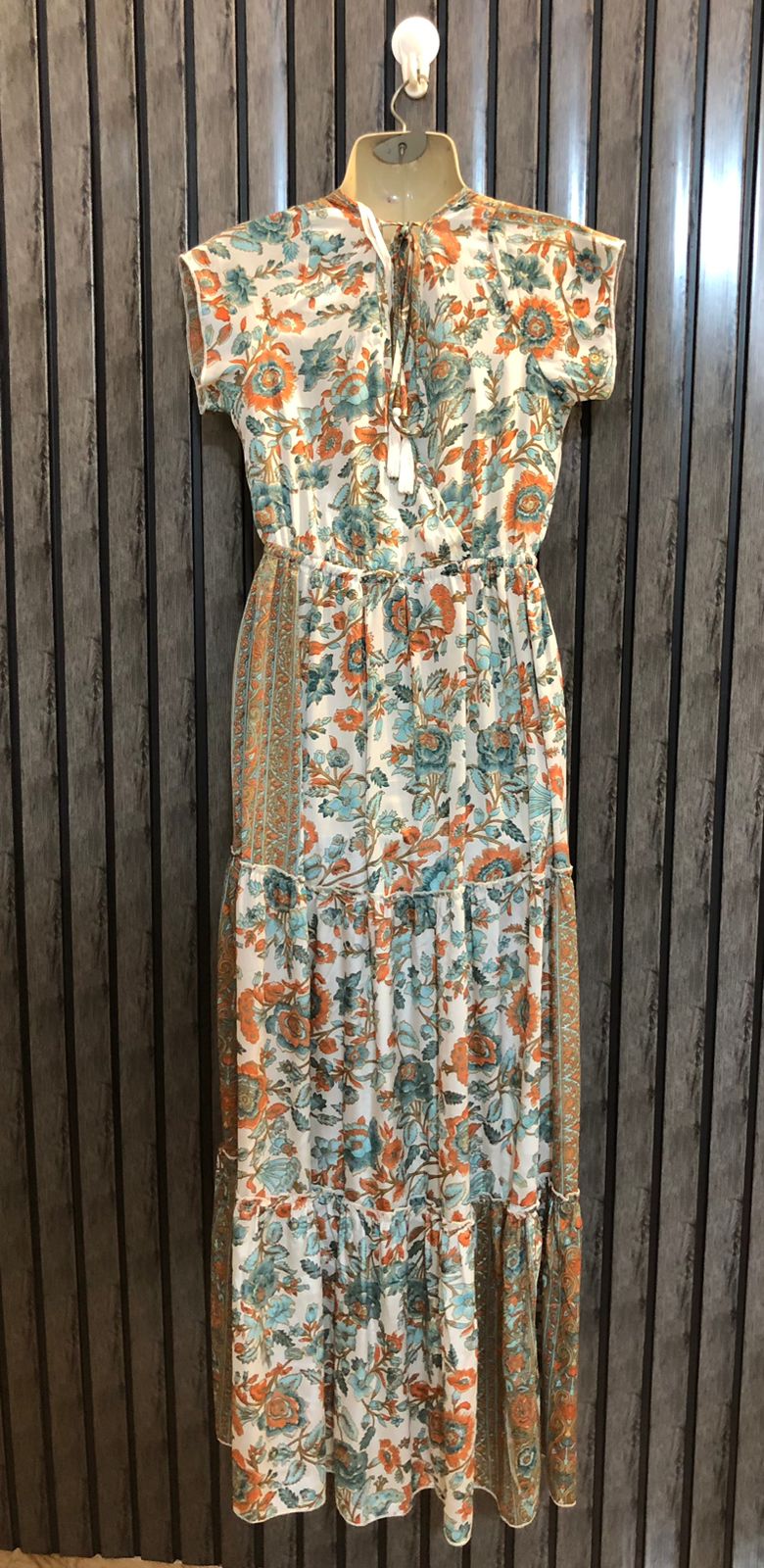 Chest 18  Lenght 51  Fabric silk Fashion Forward Women's Maxi Collection