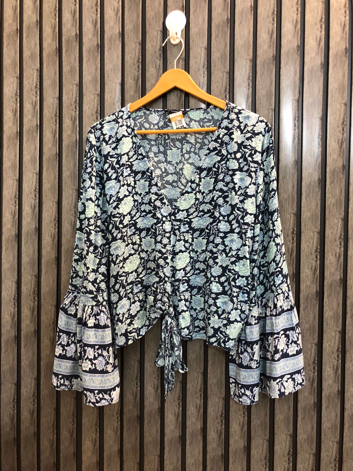 Chest 20  Lenght 20  Fabric Linen Trendy Western Wear Full Sleeve Top