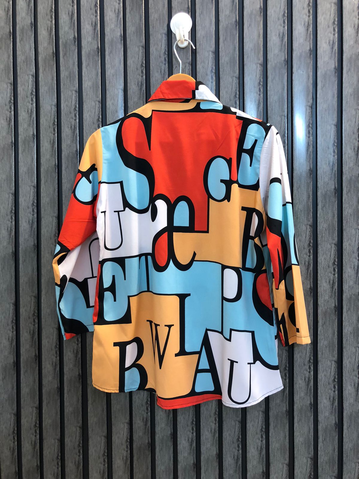 Chest 19  Length 24  Fabric Silk Women's Signature Tops Collection