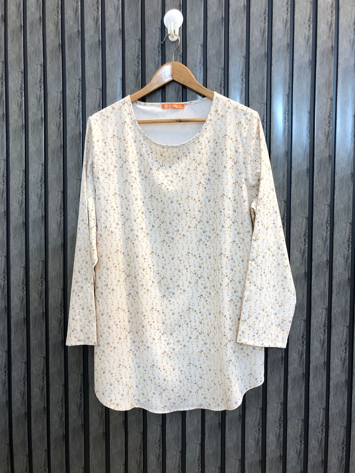 Chest 21  Length 30  Fabric Silk Women's Trendy Tops Collection