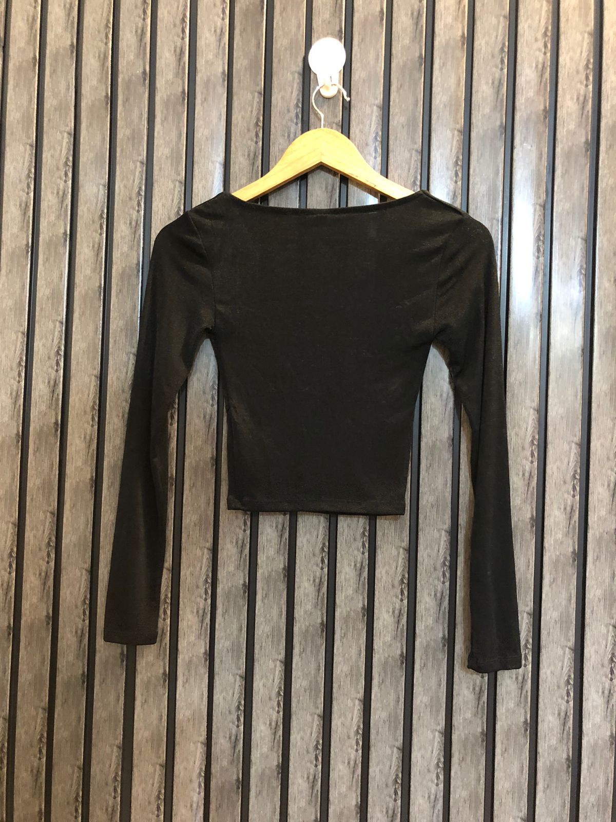 Chest 17  Lenght 15  Fabric silk jersey Designer Women's Everyday Crop Top