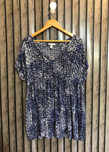 Chest 20  Lenght 28  Fabric cotton Fashionable Half Sleeve Top for Women
