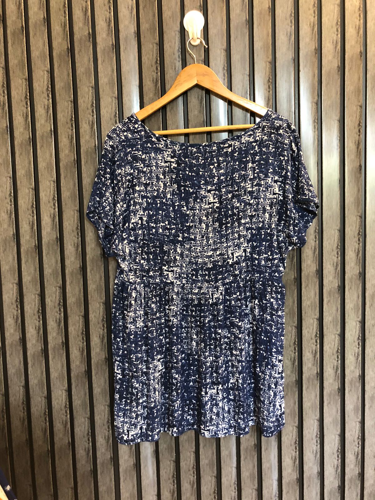 Chest 20  Lenght 28  Fabric cotton Fashionable Half Sleeve Top for Women