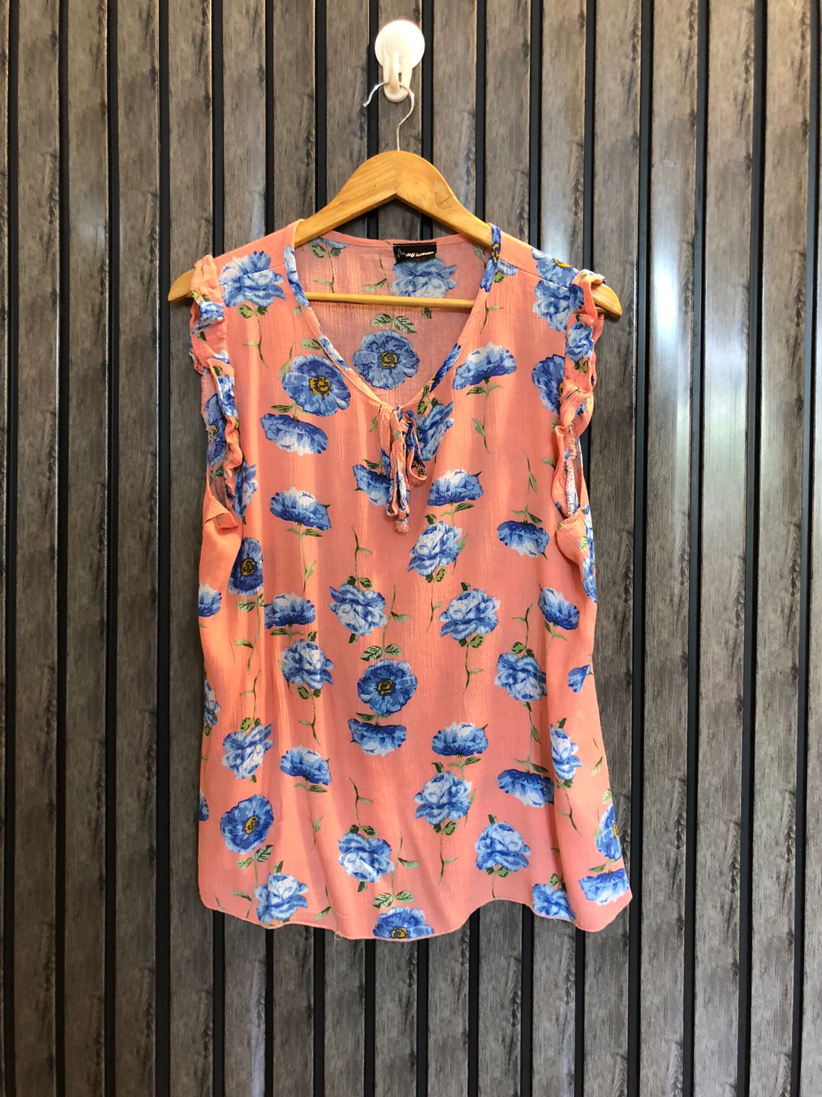 Chest 21  Lenght 24  Fabric cotton Stylish Ladies Half Sleeve Fashion Top
