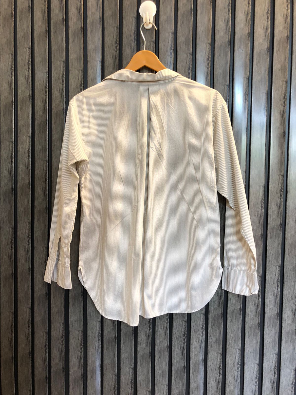 Chest 17  Lenght 24  Fabric cotton silk Women's Trendy Western Sleeve Top