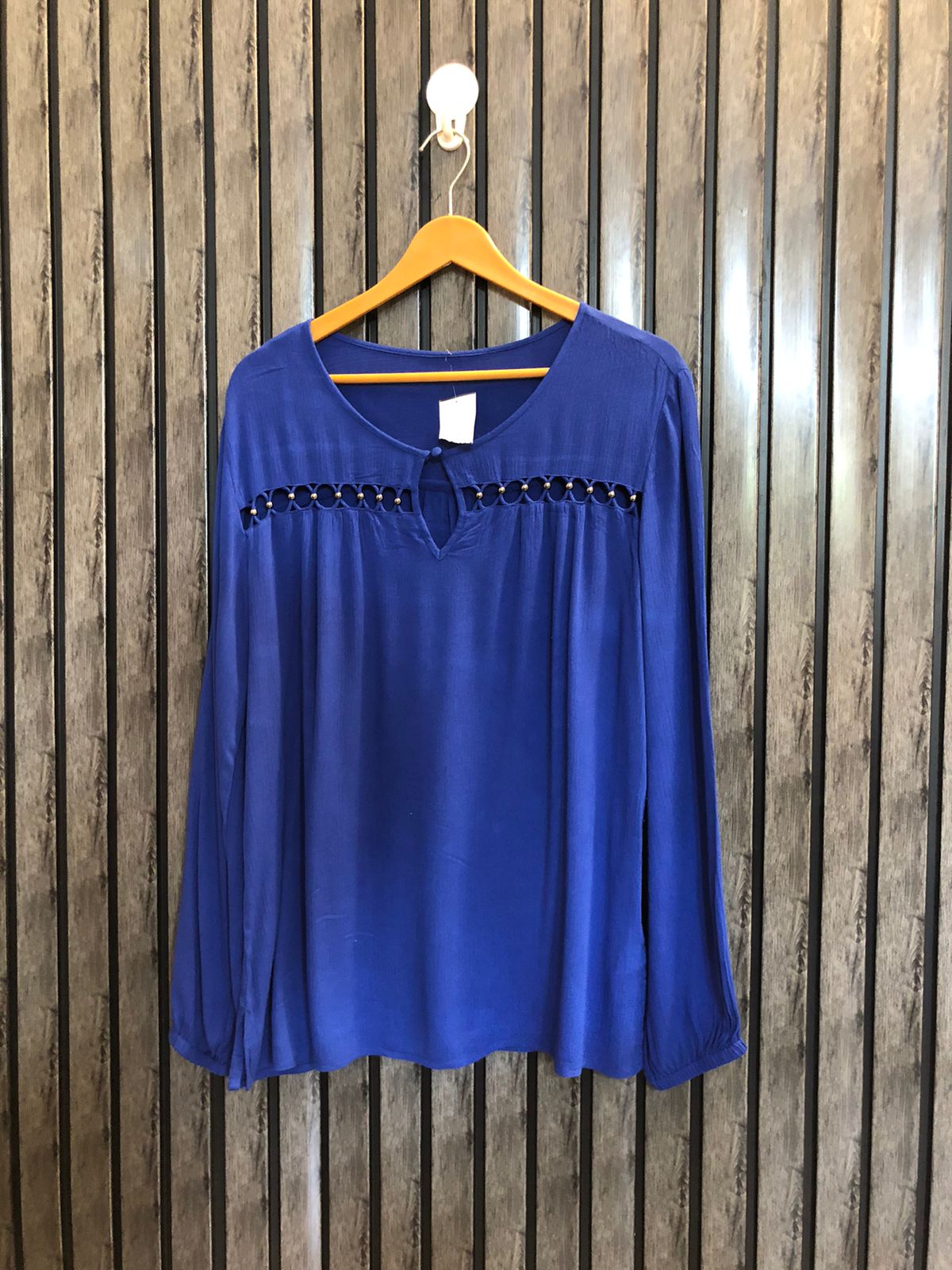 Chest 21  Lenght 27  Fabric Cotton Elegant Western Casual Ladies Top