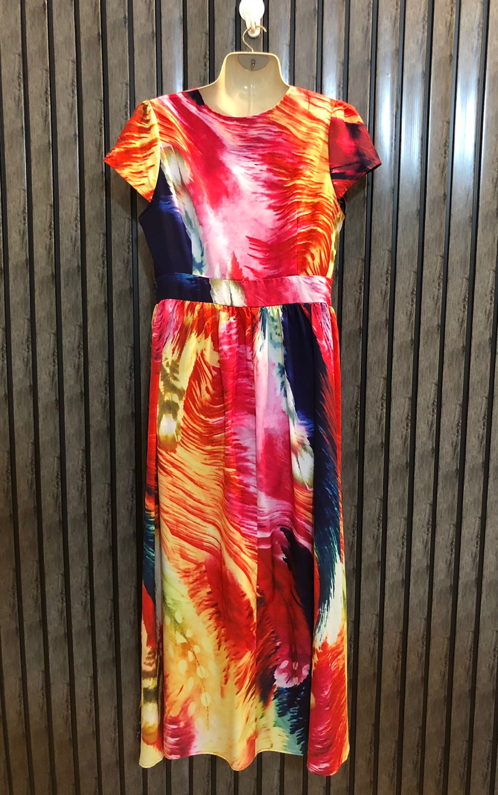 Chest 19  Lenght 49  Fabric silk Elegant Evening Party Wear Long Maxi