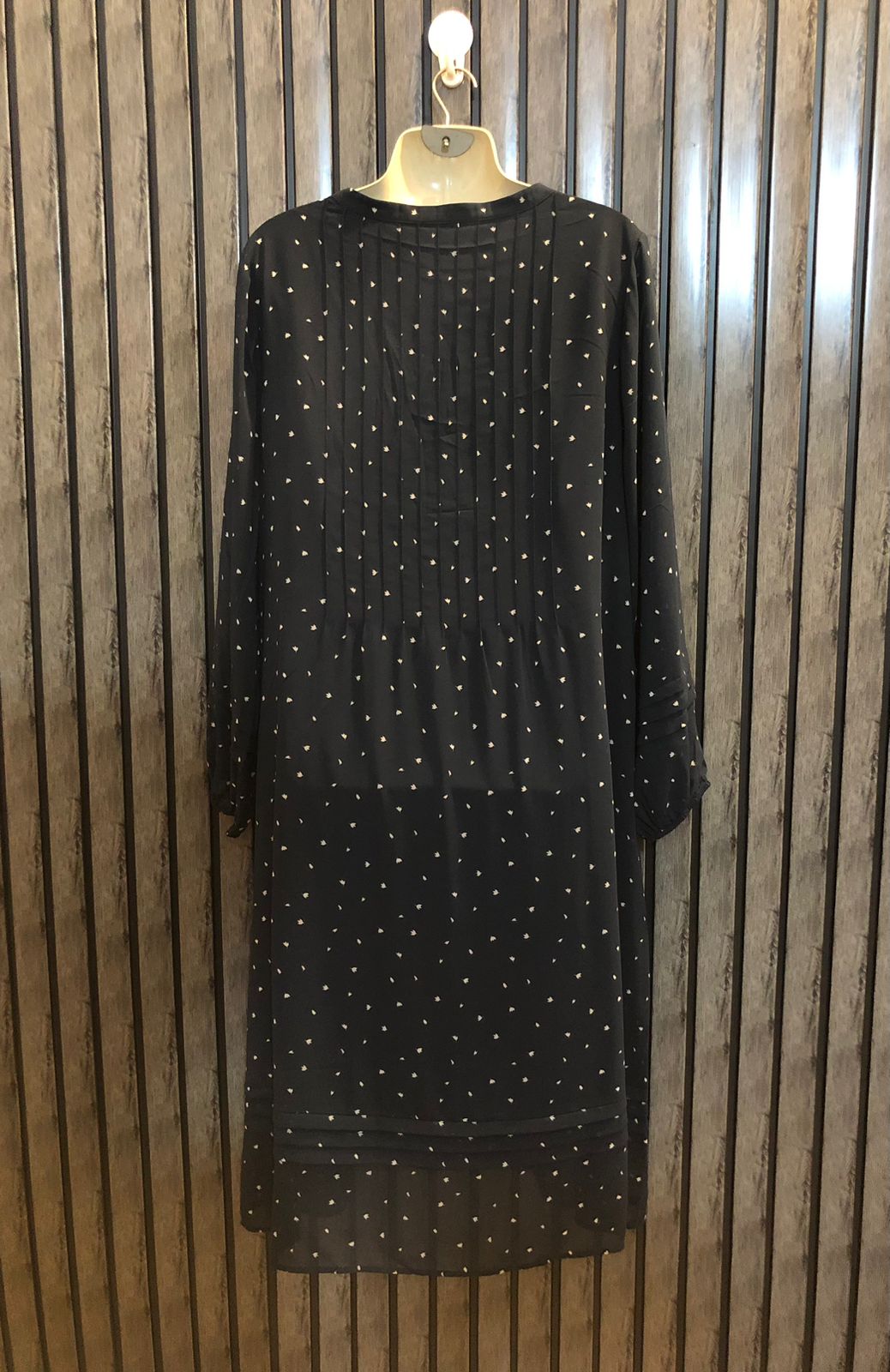 Chest 20  Lenght 43  Fabric chiffon Women's Fashion Party Wear Maxi