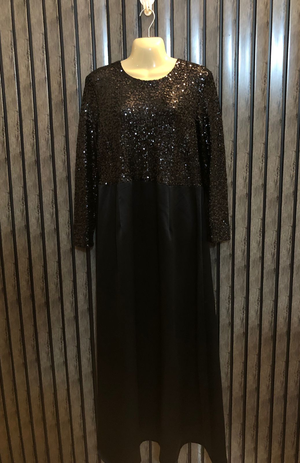 Chest 20  Lenght 54  Fabric silk Designer Long Maxi Dress for Ladies