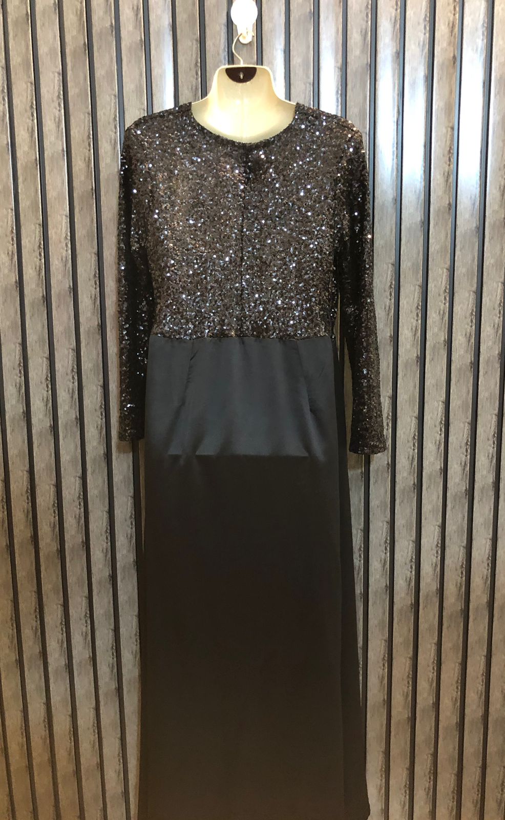 Chest 20  Lenght 54  Fabric silk Designer Long Maxi Dress for Ladies