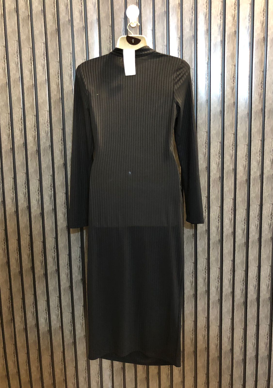 Chest 18  Lenght 44  Fabric silk jersey Women's Glamorous Party Wear Maxi