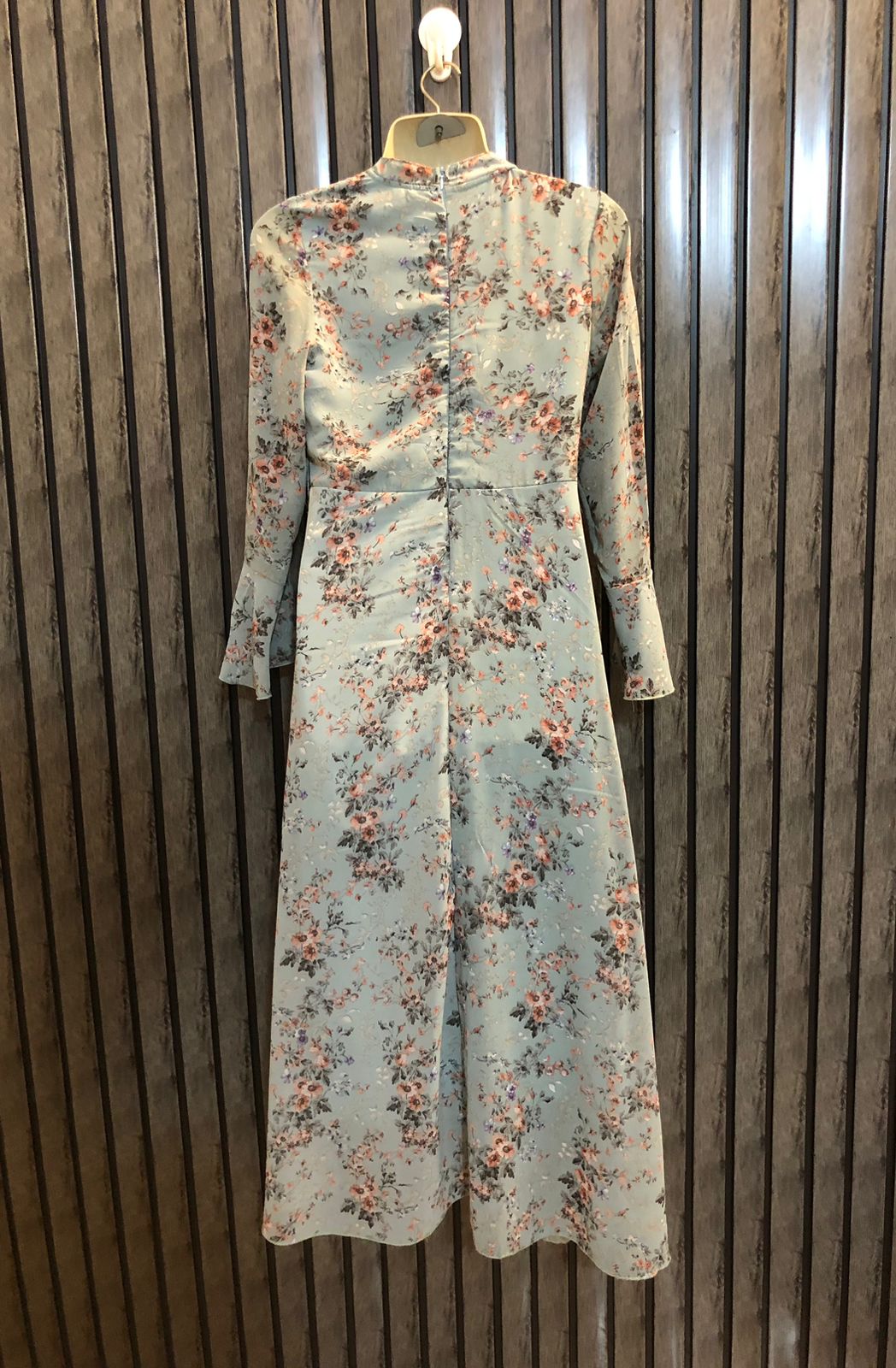 Chest 16  Lenght 48  Fabric chiffon Stylish Full Length Party Maxi Dress