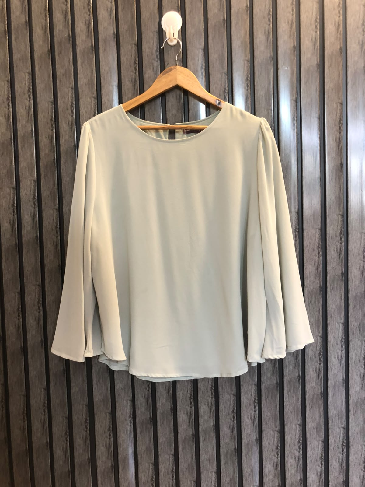 Chest 21  Length 22  Fabric Chiffon Stylish Western Banded Full Sleeve Top