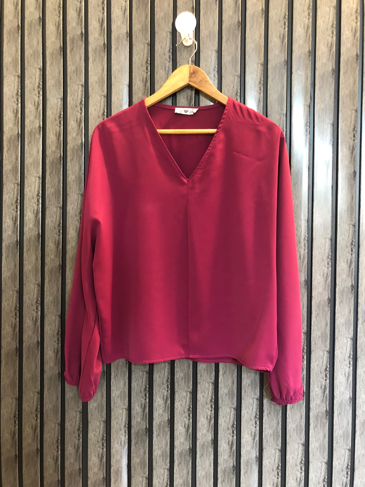 Chest 20 Bggy Style  Length 22  Fabric Silk Fashion Western Ladies Top